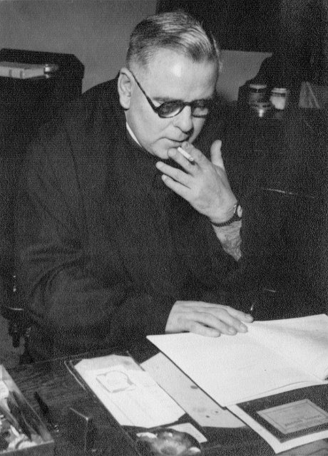 Dunstan Cammack (smoking as always!) - Farringdon Housemaster