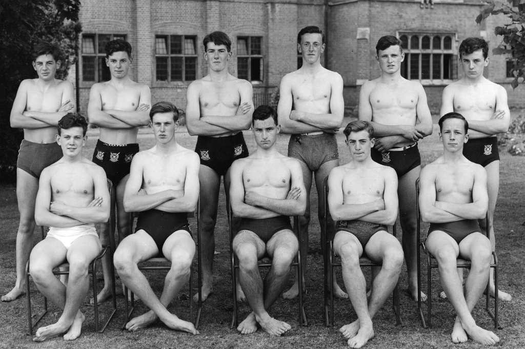 Swimming Team 1952 P.M. Keeley M Booth J Skinner C J Morton S O’Dwyer R A Swinhoe M Harrison W Vis M Ruane (Capt), F Ward M Drew